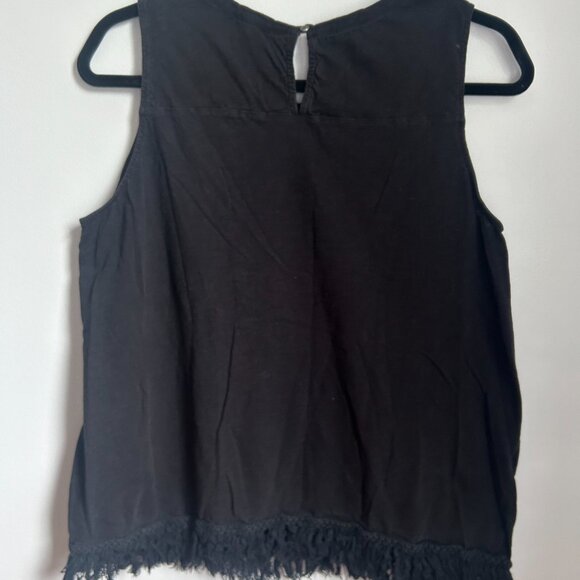 Lord Taylor fringed tank top - Picture 2 of 2